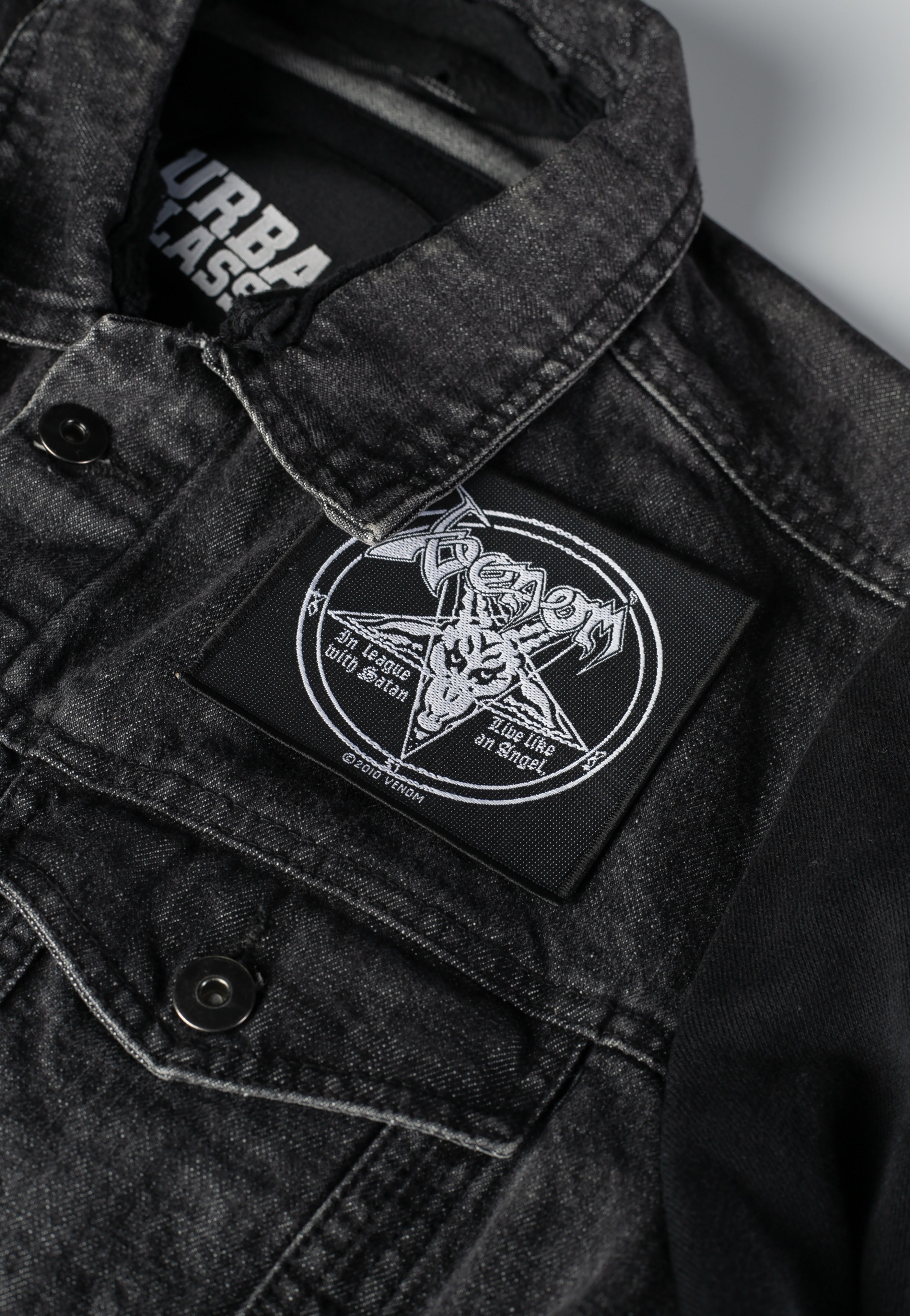 Venom In League With Satan patch nera poliestere