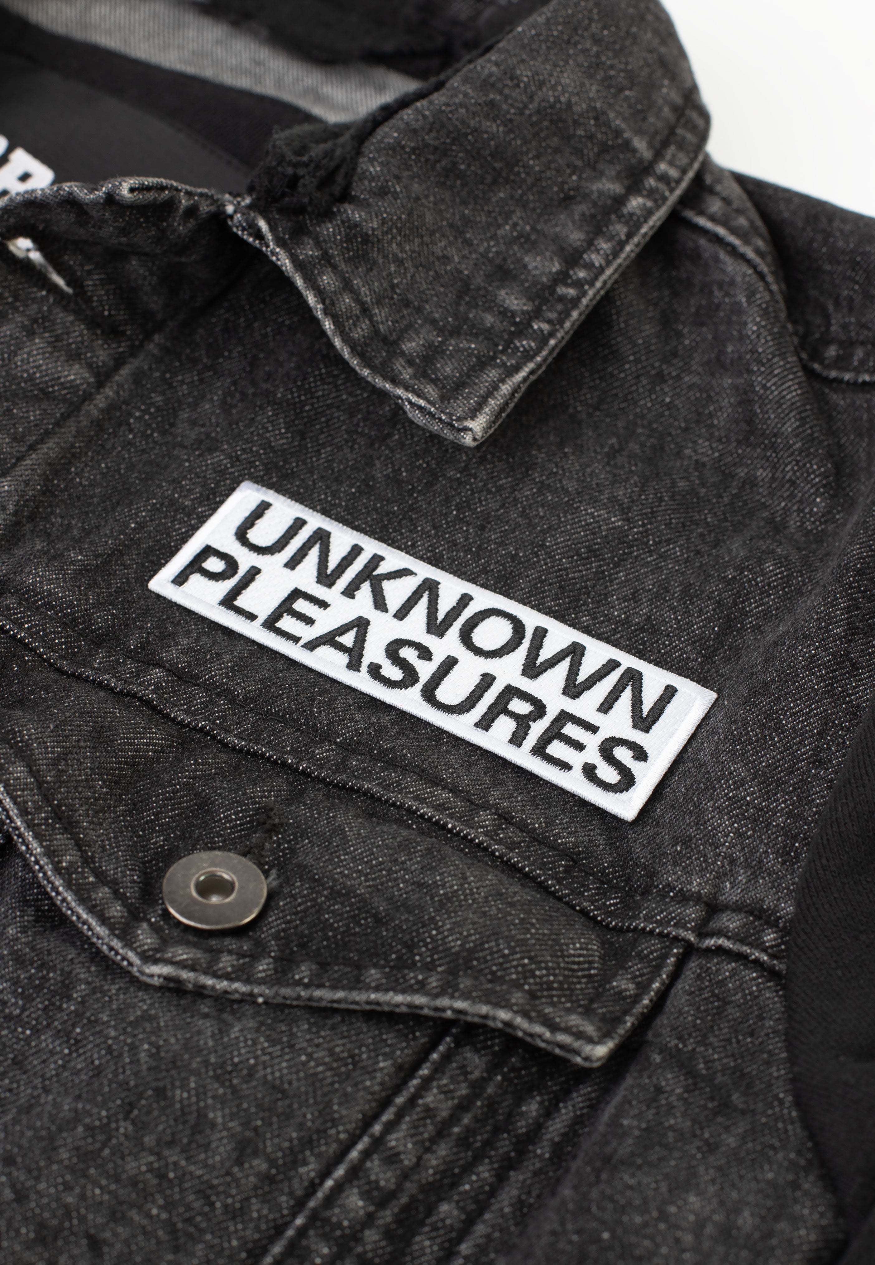 Joy Division Unknown Pleasures Patch Ricamata Bianca