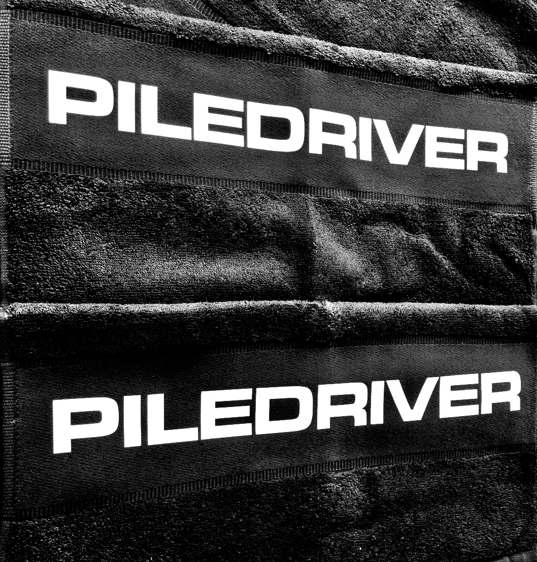 Piledriver Logo Asciugamano nero 100x50 cm cotone