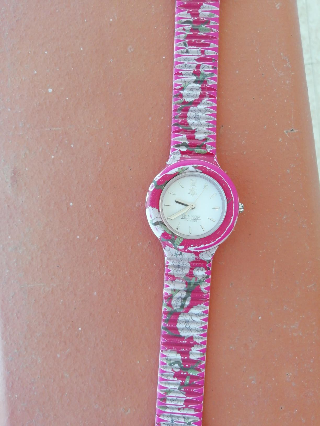 Hip Hop Omamori HWU0863 orologio donna Cherry 32mm
