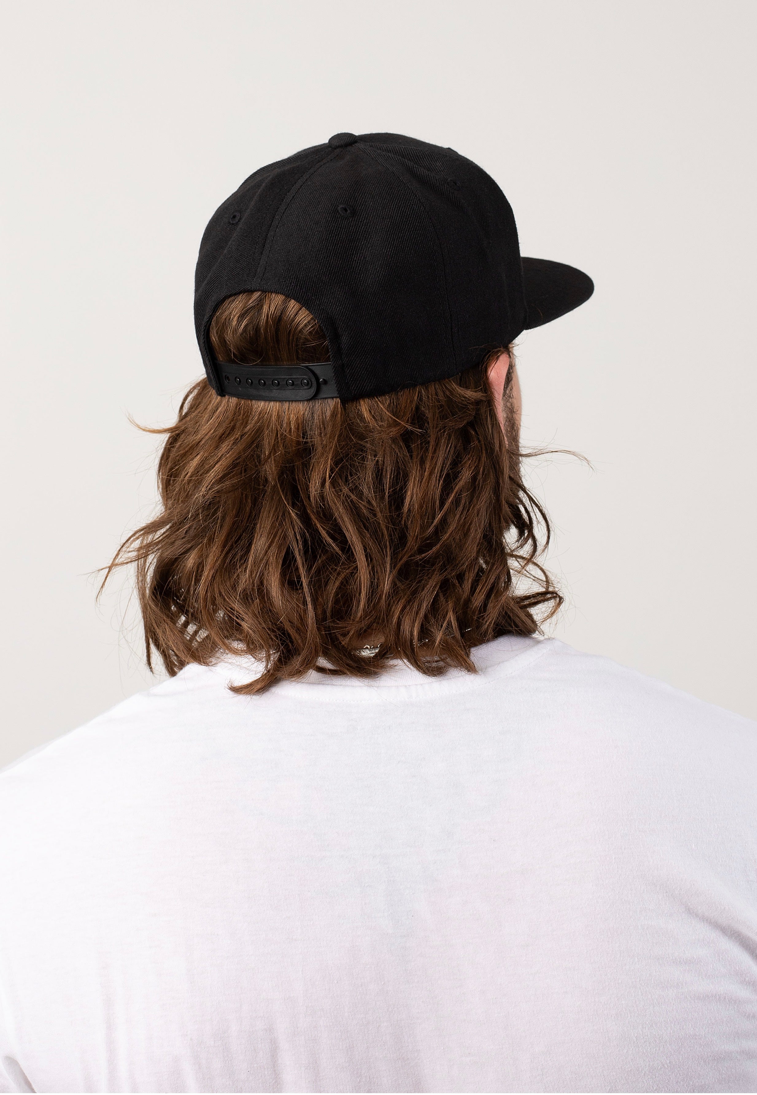 Beyond The Black BTB 2D Logo cap snapback nero