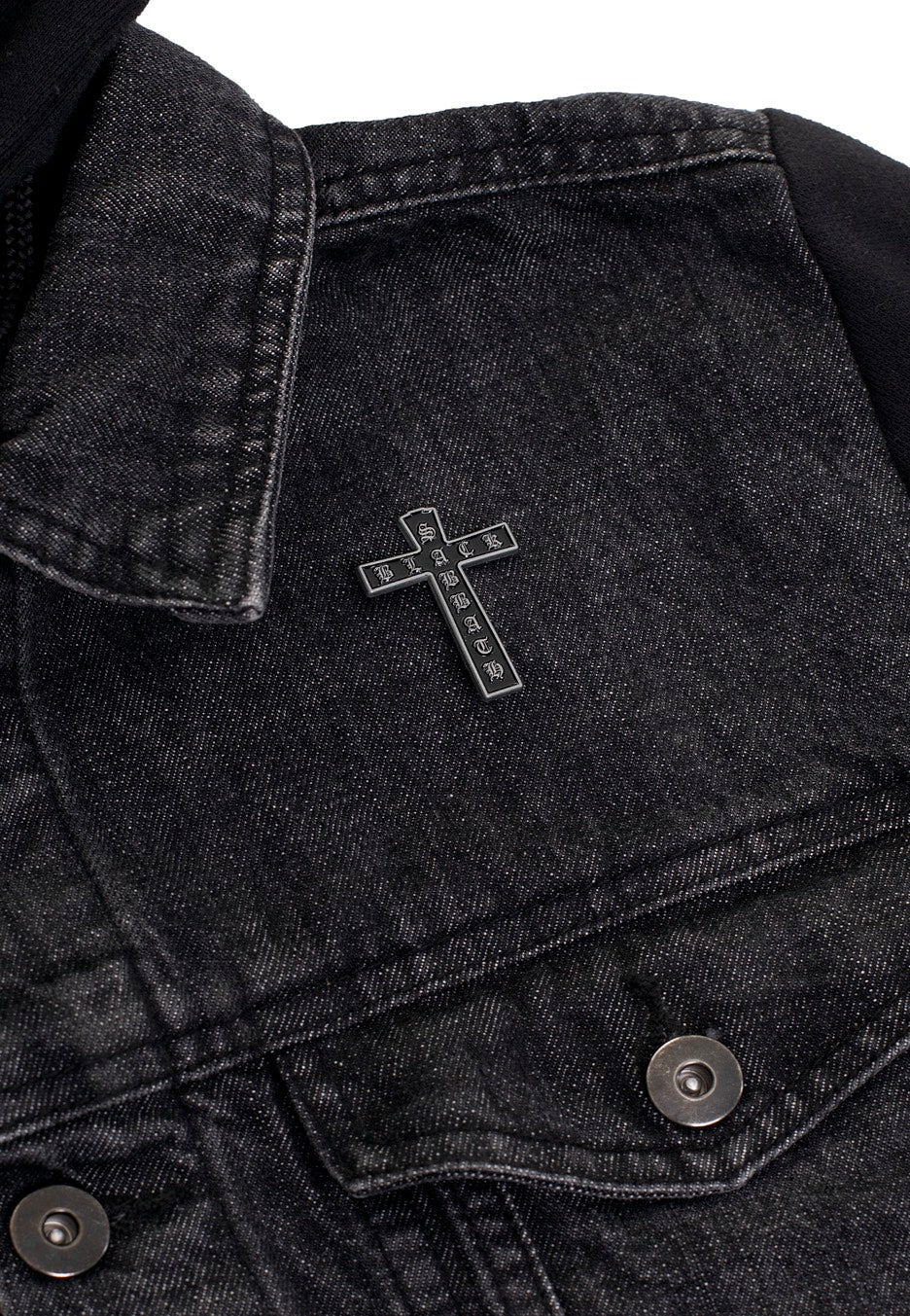 Black Sabbath Cross spilla smaltata nera onesize