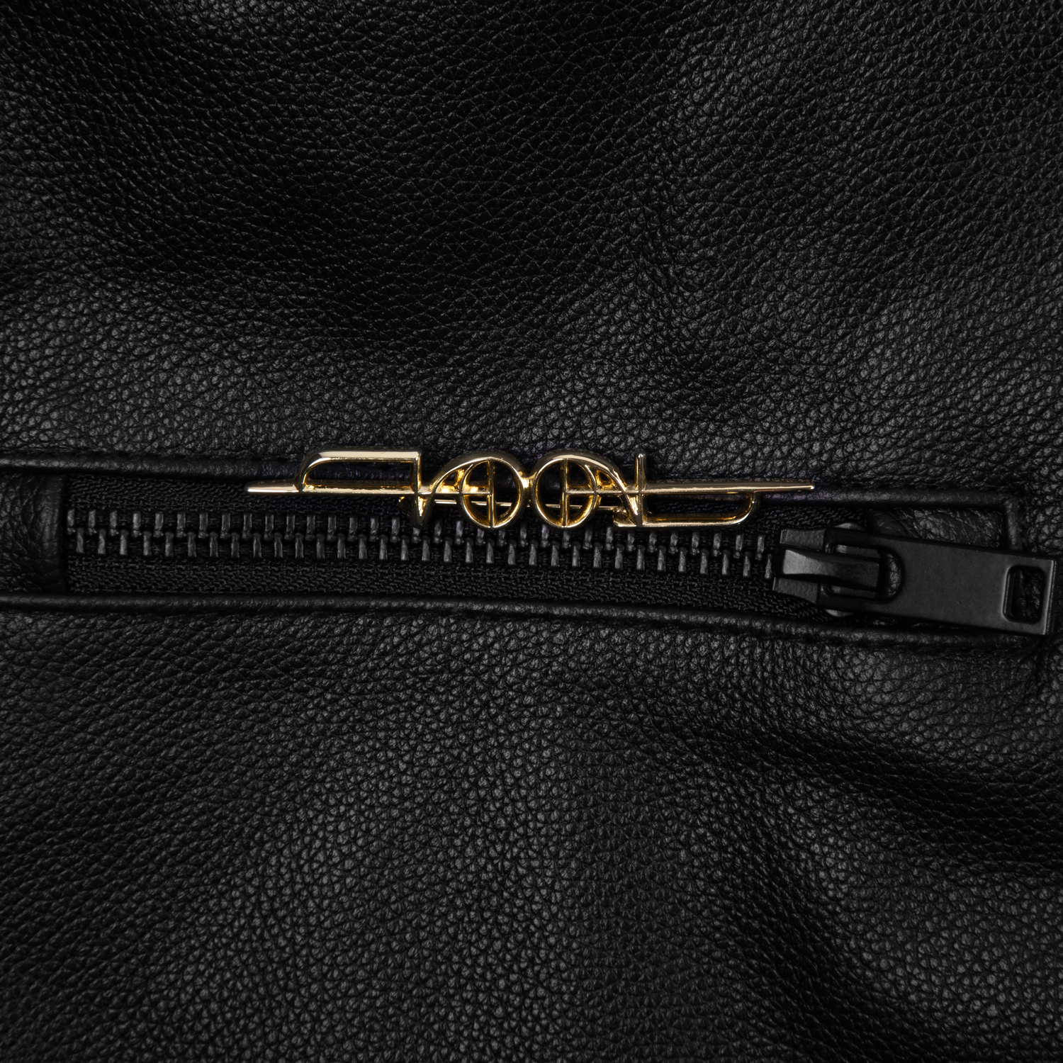 Tool Army Fear Inoculum Spilla dorata con cofanetto